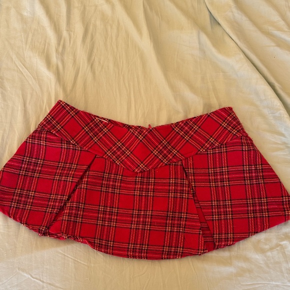 Leg Avenue Dresses & Skirts - vintage y2k leg avenue red plaid micro mini skirt